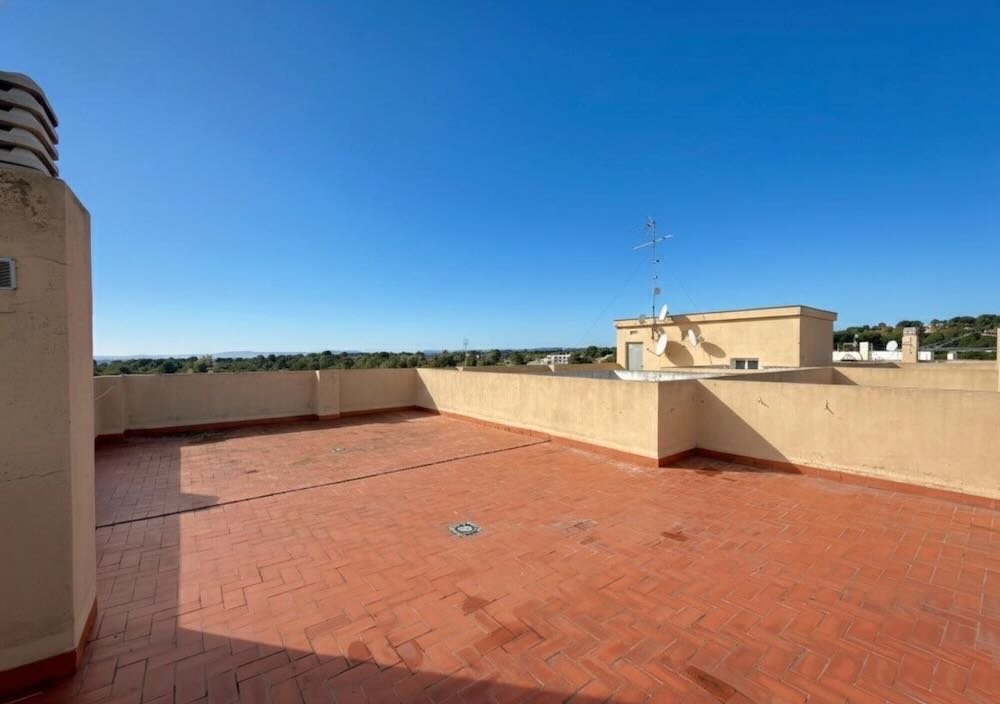 Property 2463 - Image 6